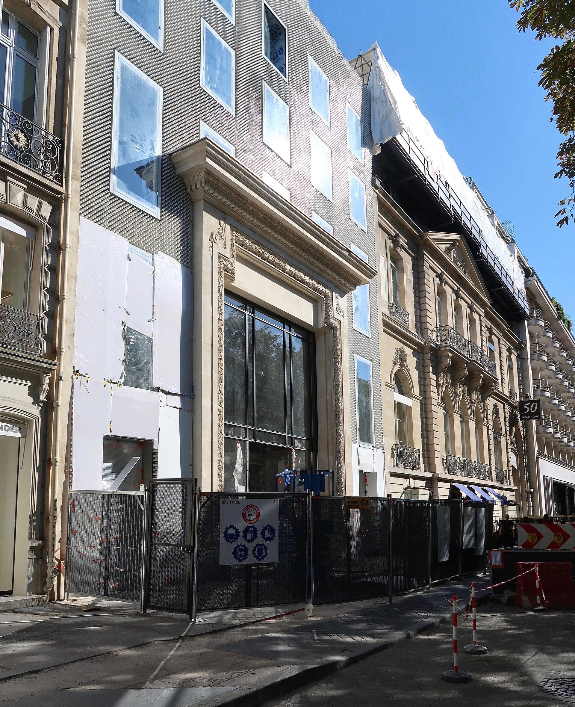 Tour de Compras de Luxo — Haute Couture e Maisons Históricas