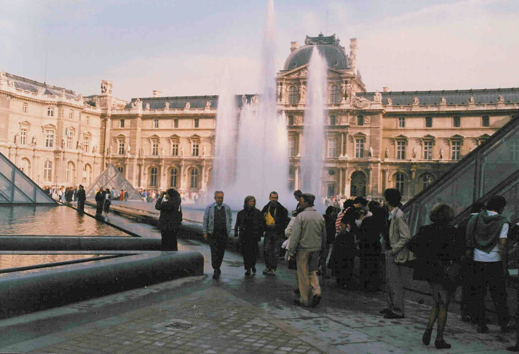 Museu do Louvre — As Obras-Primas Explicadas em Português