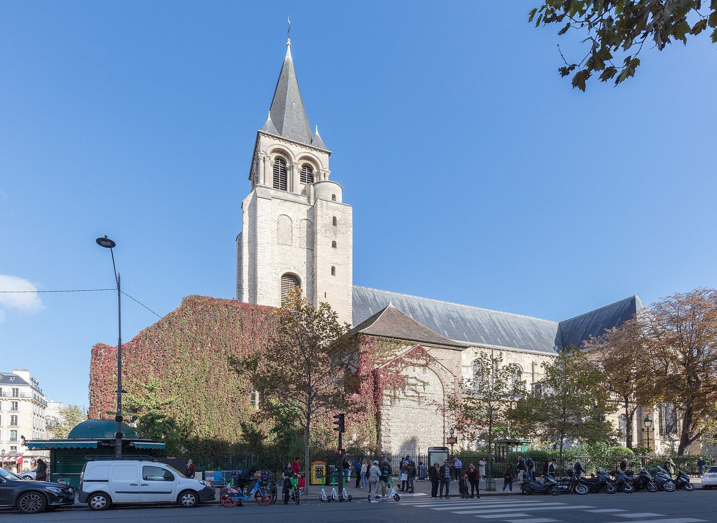 Saint-Germain-des-Prés — A Paris dos Intelectuais